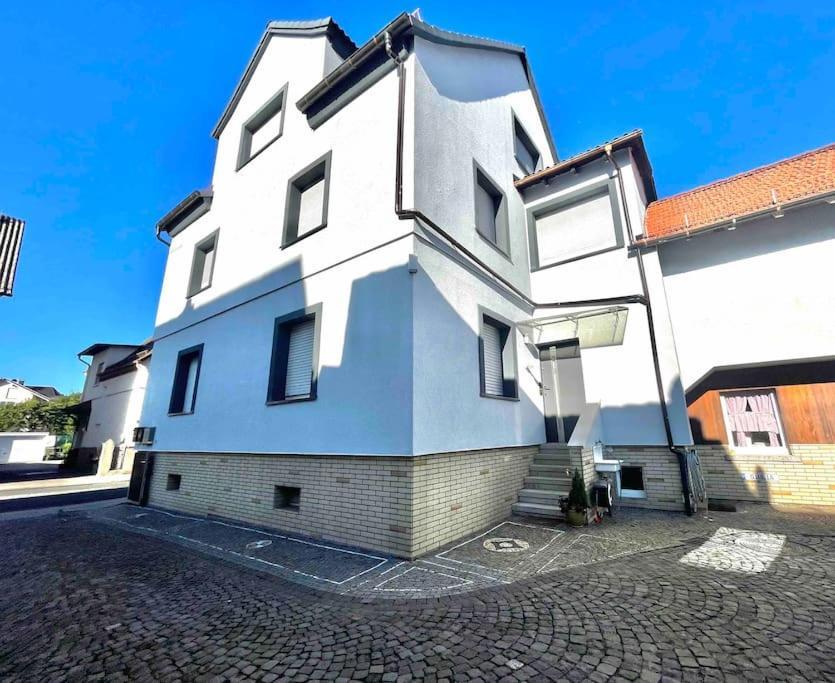 Casa Giulia 2 Zimmer Nahe Giessen, Kueche, Bad, Wlan, Parkplatz Krofdorf-Gleiberg Exterior photo